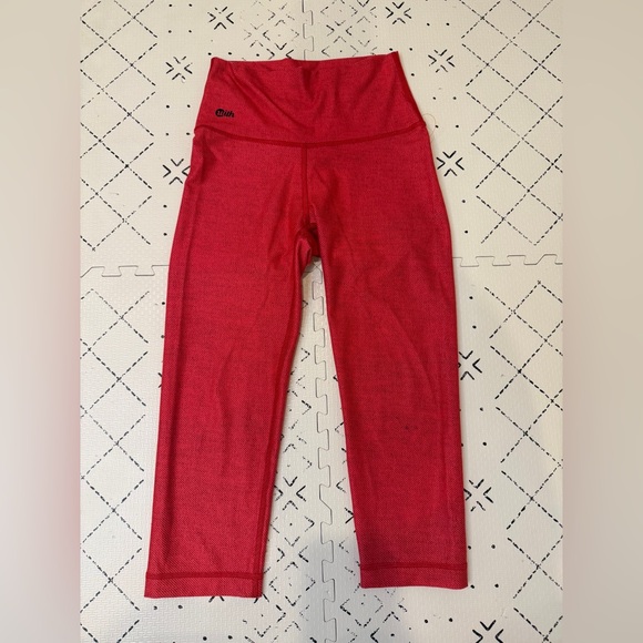 Wear It To Heart Pants - Peloton x WITH red heather cropped leggings S